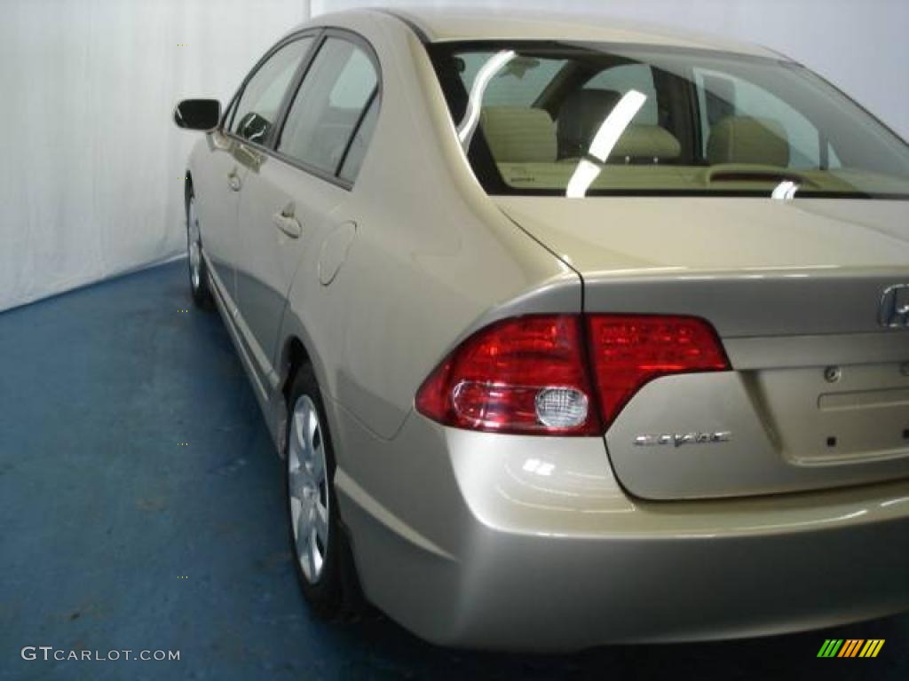 2008 Civic LX Sedan - Borrego Beige Metallic / Ivory photo #36