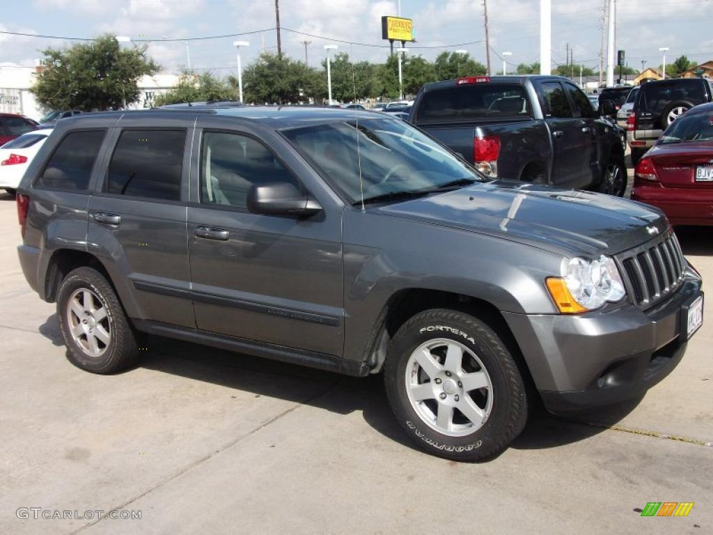 2008 Grand Cherokee Laredo - Mineral Gray Metallic / Dark Slate Gray photo #3