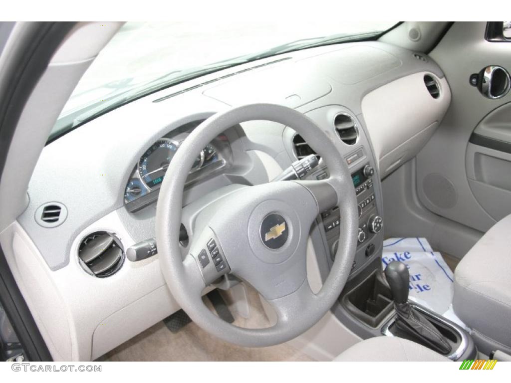 2009 HHR LT - Dark Gray Metallic / Gray photo #11