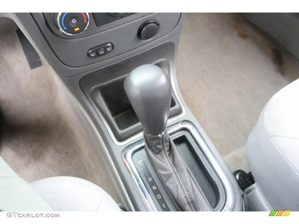 2009 HHR LT - Dark Gray Metallic / Gray photo #23