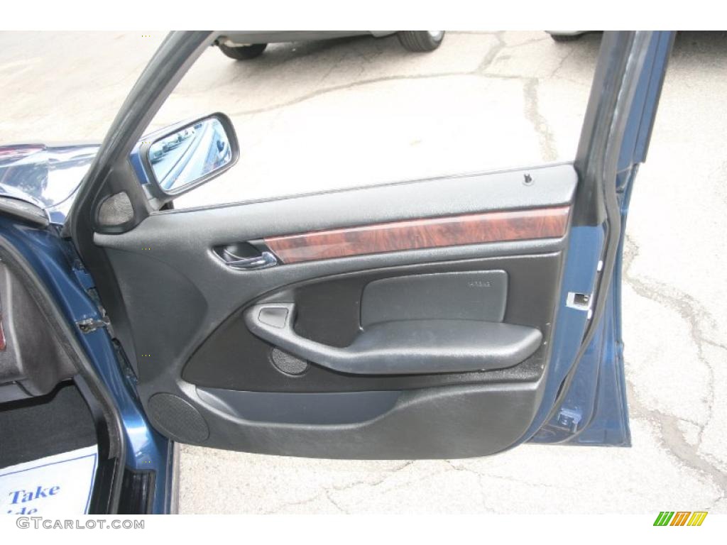 2004 3 Series 325xi Sedan - Mystic Blue Metallic / Black photo #16