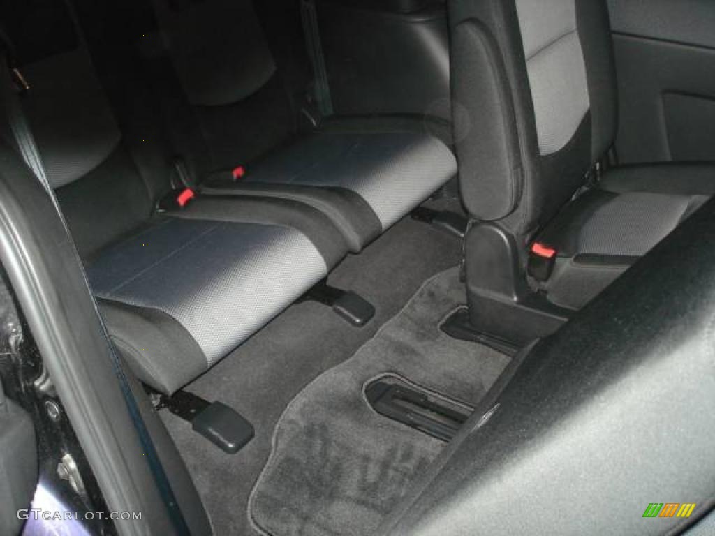 2007 MAZDA5 Sport - Dark Plum Mica / Black photo #31