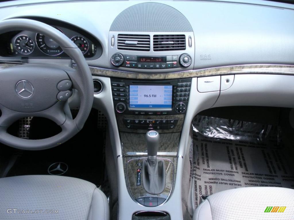 2008 E 63 AMG Sedan - Flint Grey Metallic / Ash photo #19