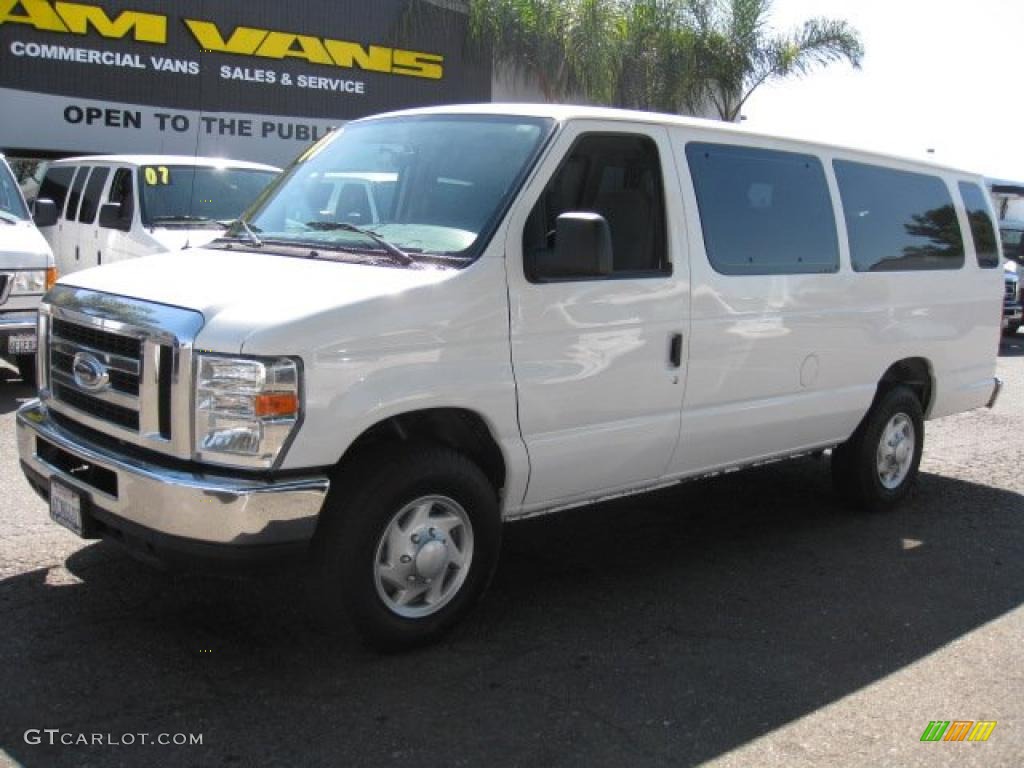 2008 E Series Van E350 Super Duty XLT 15 Passenger - Oxford White / Medium Flint photo #3