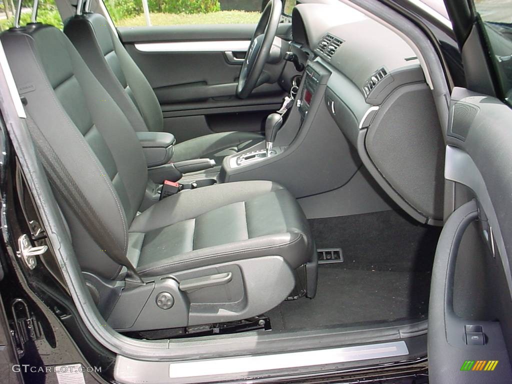 2007 A4 2.0T Sedan - Brilliant Black / Ebony photo #10