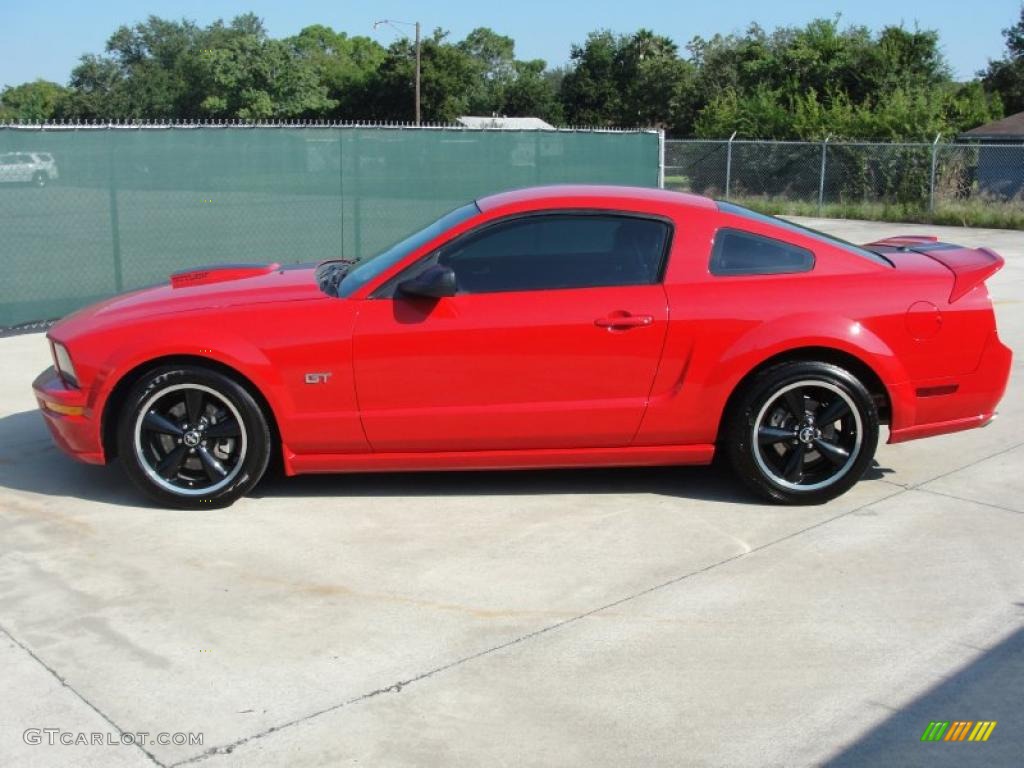 2007 Mustang GT Premium Coupe - Torch Red / Dark Charcoal photo #6
