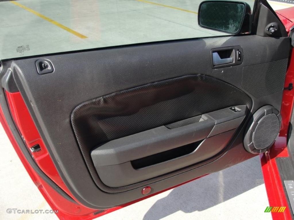 2007 Mustang GT Premium Coupe - Torch Red / Dark Charcoal photo #33
