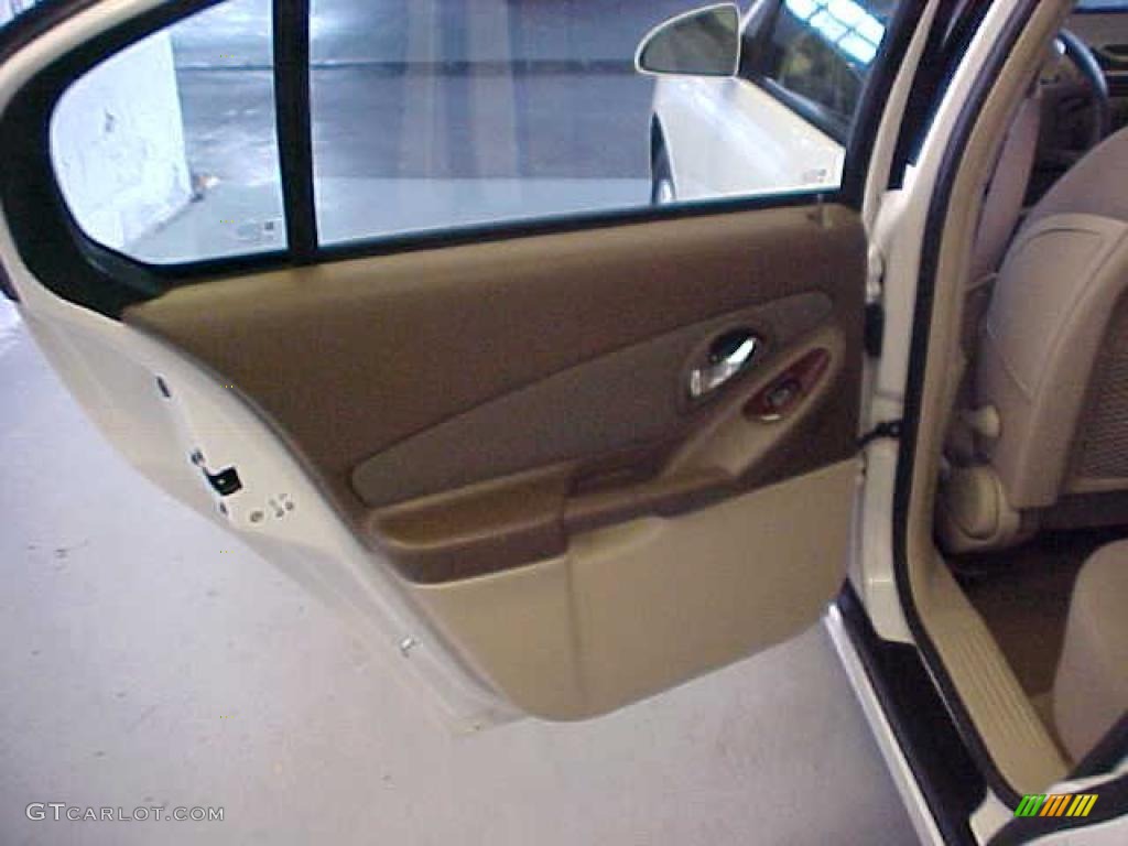 2007 Malibu LT V6 Sedan - White / Titanium Gray photo #15