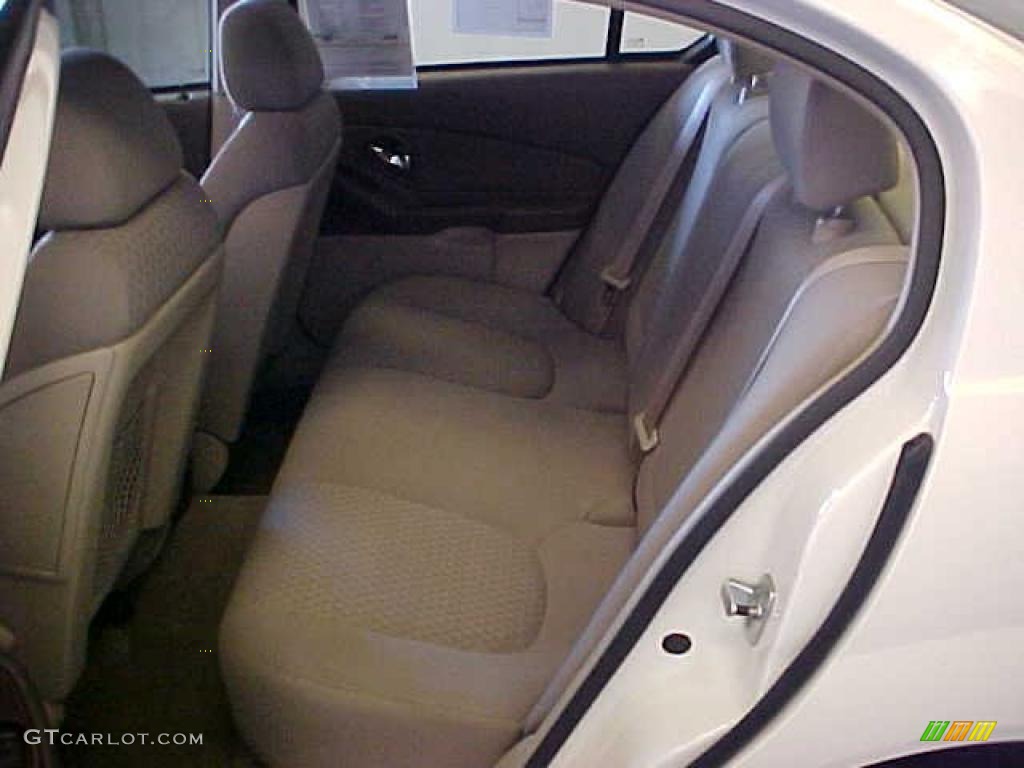 2007 Malibu LT V6 Sedan - White / Titanium Gray photo #16