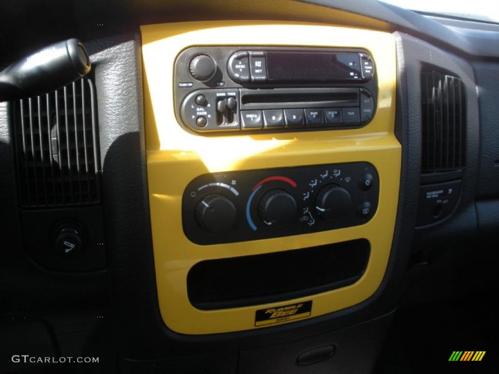 2004 Ram 1500 SLT Rumble Bee Regular Cab - Solar Yellow / Dark Slate Gray/Yellow Accents photo #5
