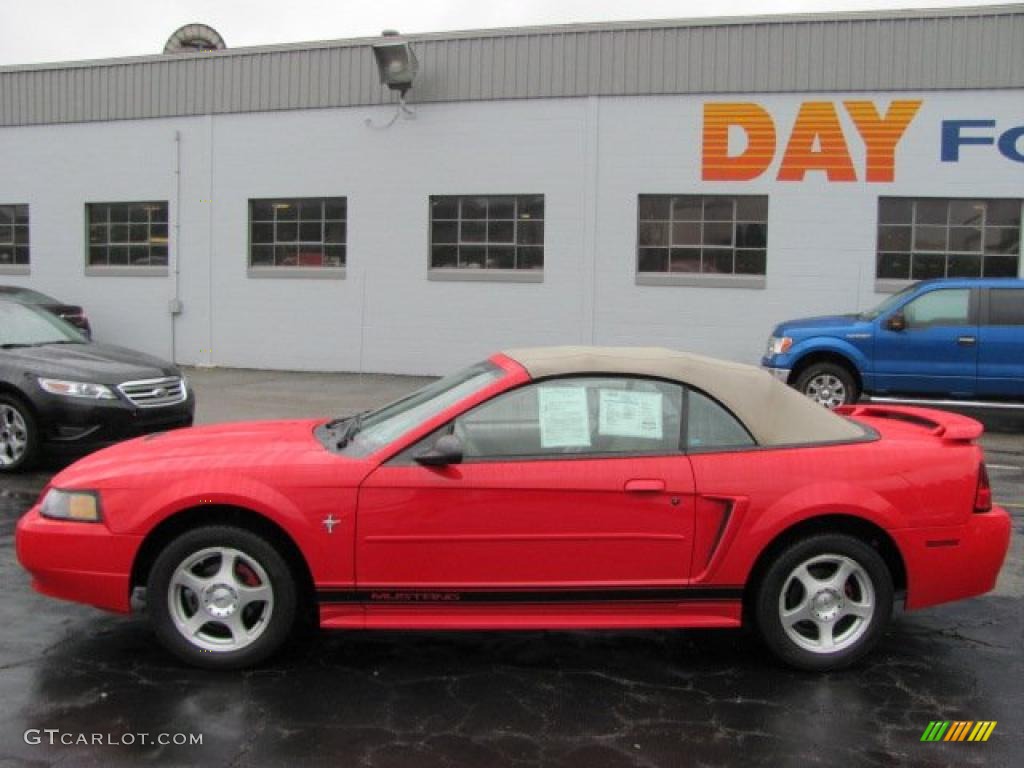 2003 Mustang V6 Convertible - Torch Red / Medium Parchment photo #2