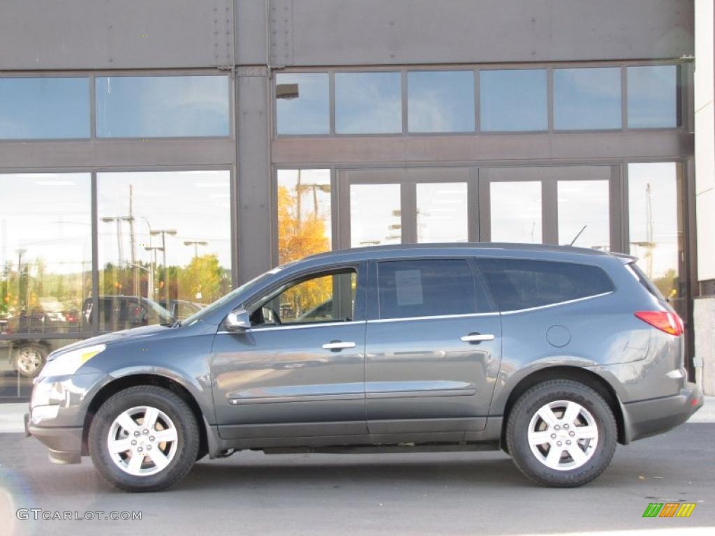 2010 Traverse LT AWD - Cyber Gray Metallic / Ebony photo #1