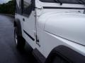 1988 White Jeep Wrangler Sport 4x4  photo #11