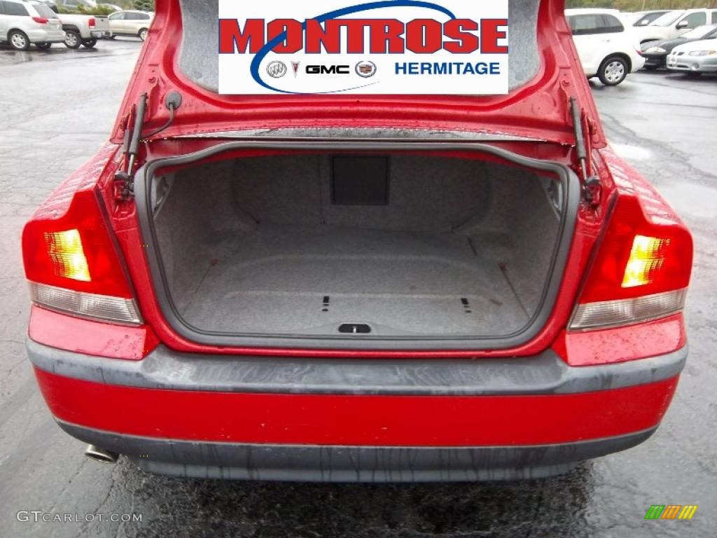 2002 S60 2.4T AWD - Red / Taupe photo #16