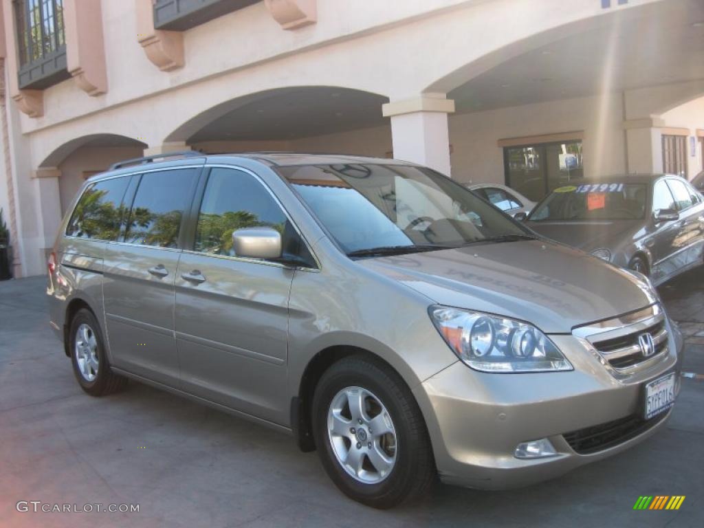 2005 Odyssey Touring - Desert Rock Metallic / Ivory photo #1