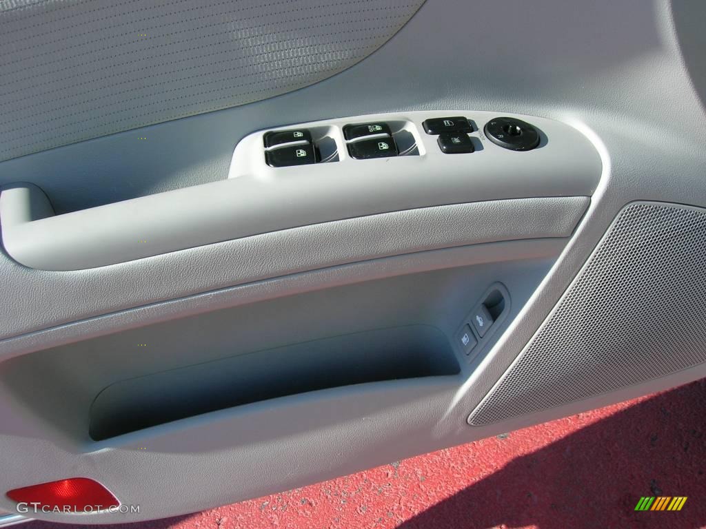 2008 Sonata GLS - Bright Silver / Gray photo #19