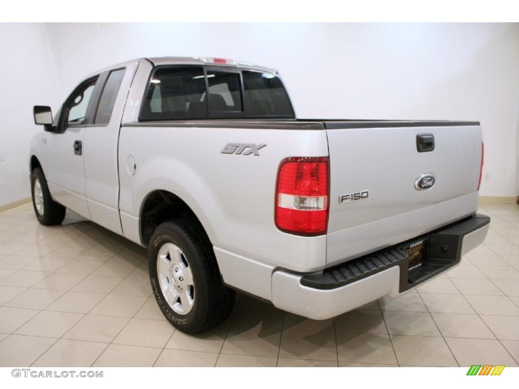 2006 F150 STX SuperCab - Silver Metallic / Medium Flint photo #5