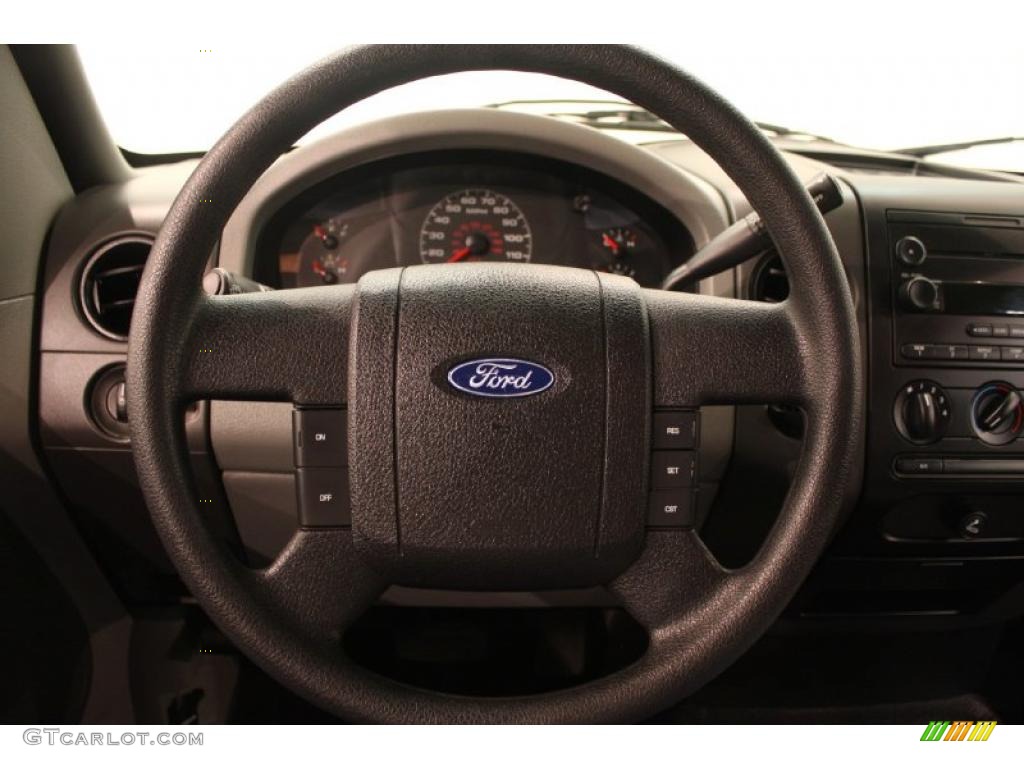 2006 F150 STX SuperCab - Silver Metallic / Medium Flint photo #10