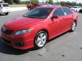 Barcelona Red Metallic - Camry SE Photo No. 3