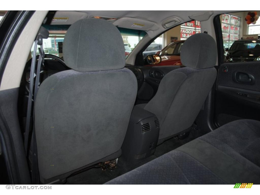 2001 Intrepid SE - Black / Dark Slate Gray photo #15