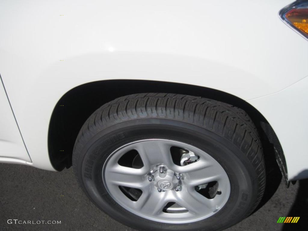 2011 RAV4 I4 - Super White / Ash photo #12