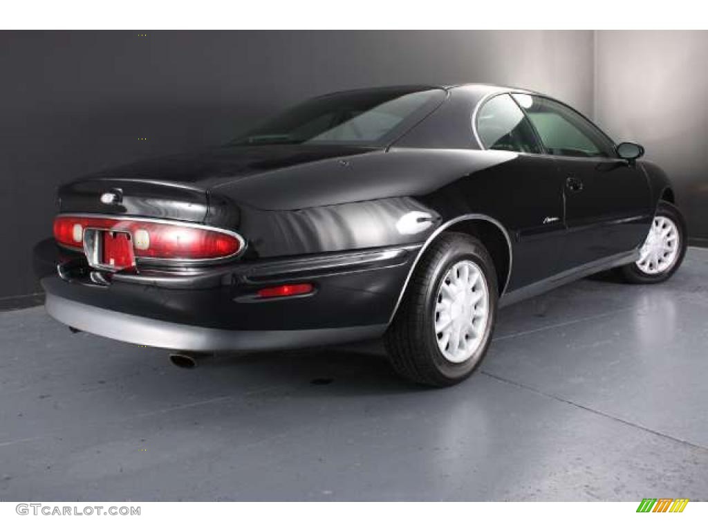 1995 Riviera Supercharged Coupe - Black / Black photo #23