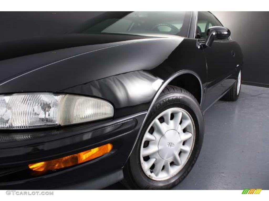 1995 Riviera Supercharged Coupe - Black / Black photo #24