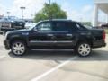 Black Raven - Escalade EXT AWD Photo No. 3