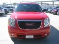 Victory Red - Yukon SLE Photo No. 8