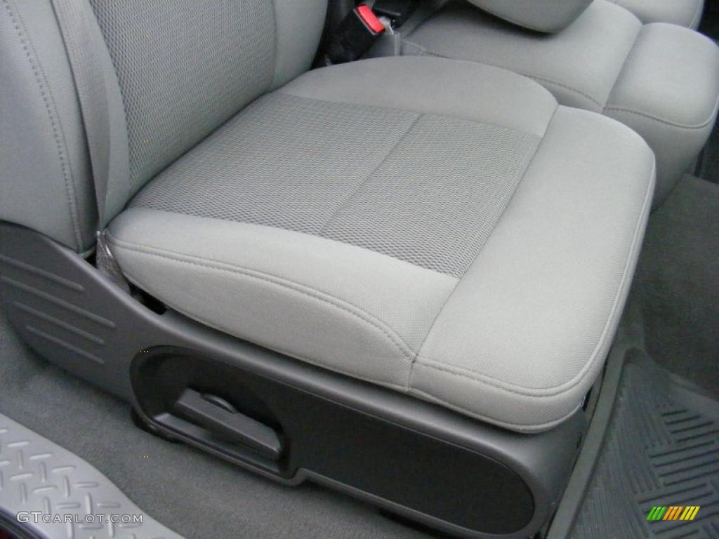 2006 F150 XLT Regular Cab - Dark Toreador Red Metallic / Medium/Dark Flint photo #12