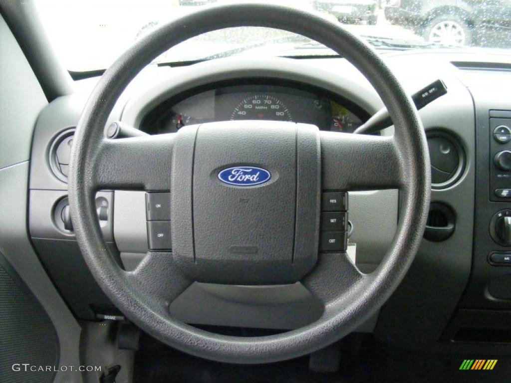 2005 F150 STX SuperCab - Silver Metallic / Medium Flint Grey photo #16