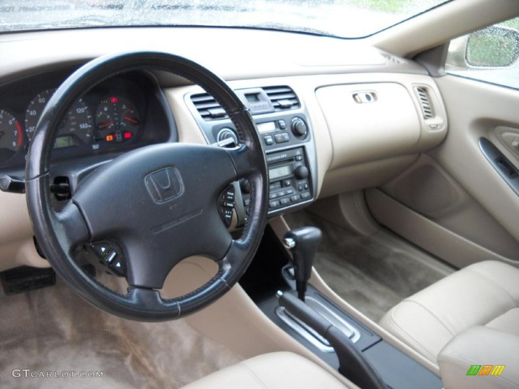 2002 Accord EX V6 Coupe - Naples Gold Metallic / Ivory photo #10