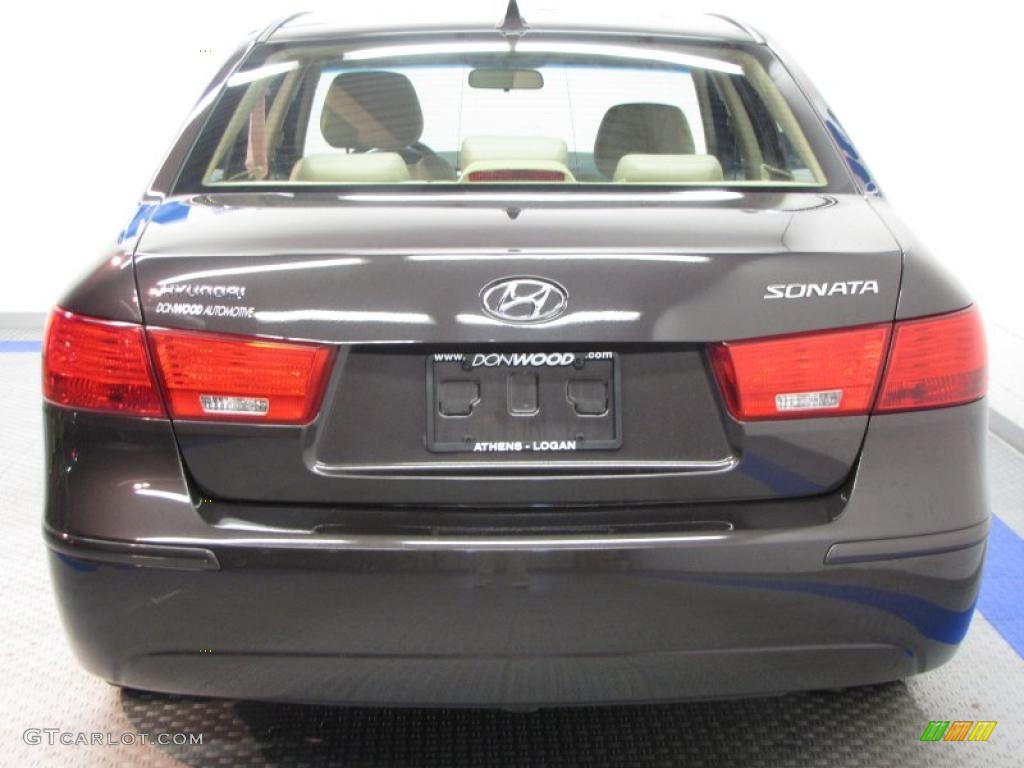 2010 Sonata GLS - Cocoa Metallic / Camel photo #8