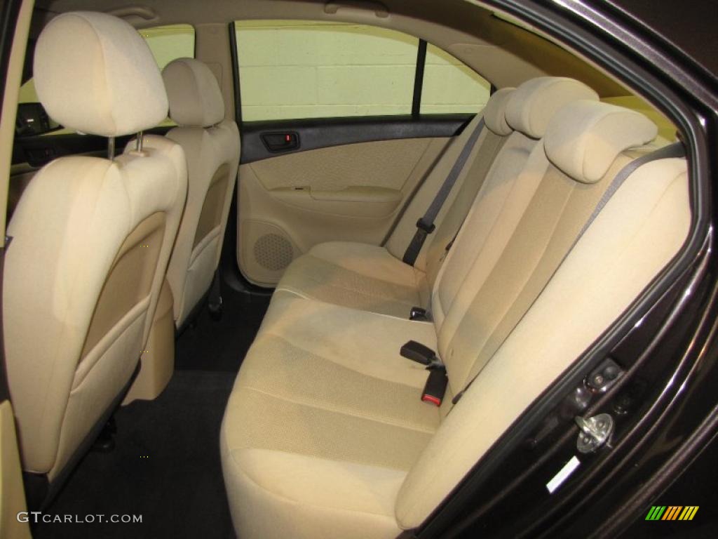 2010 Sonata GLS - Cocoa Metallic / Camel photo #13