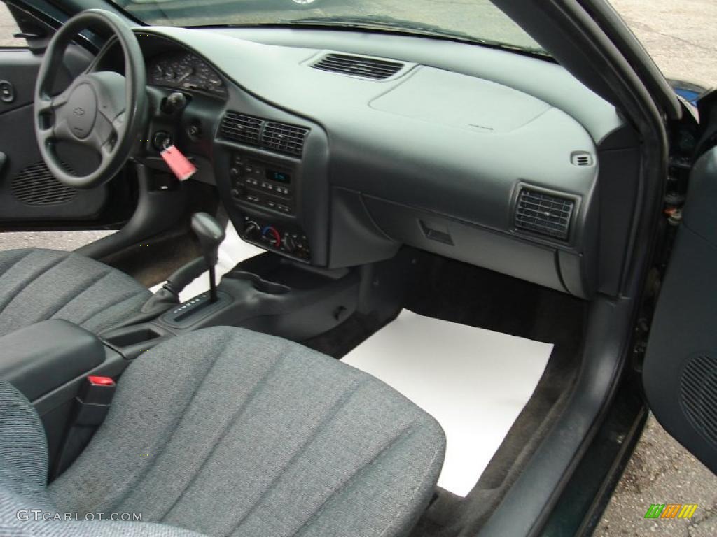 2003 Cavalier Coupe - Dark Green Metallic / Graphite Gray photo #32