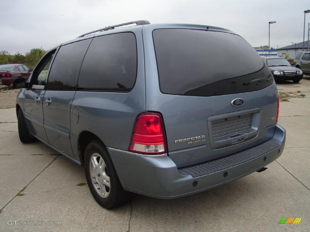 2004 Freestar SEL - Medium Steel Blue Metallic / Flint Grey photo #3