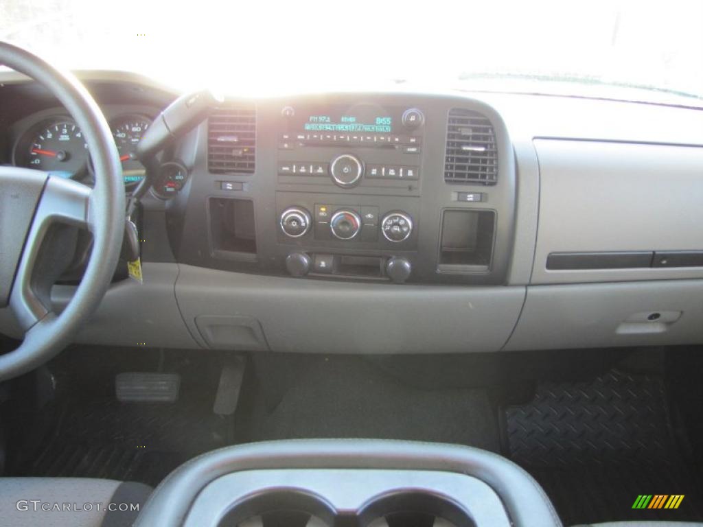 2008 Silverado 1500 LS Crew Cab - Summit White / Dark Titanium photo #14