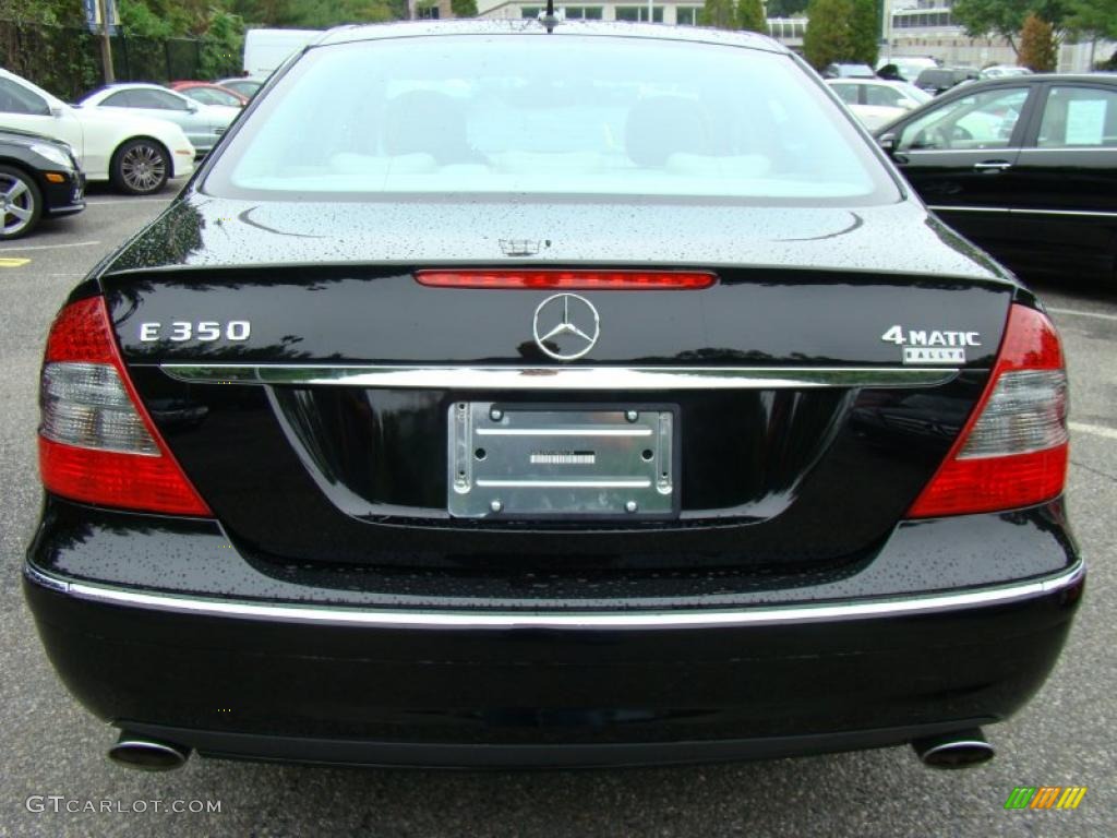 2009 E 350 4Matic Sedan - Black / Cashmere photo #5