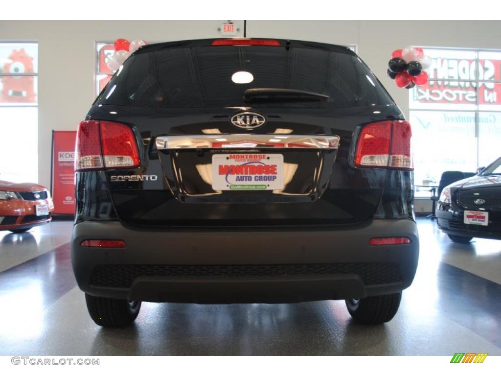 2011 Sorento LX - Ebony Black / Black photo #7