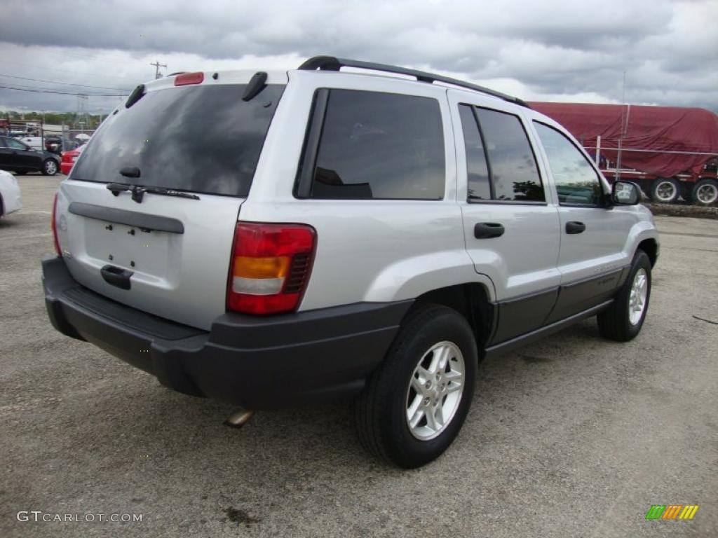 2003 Grand Cherokee Laredo - Bright Silver Metallic / Dark Slate Gray photo #8