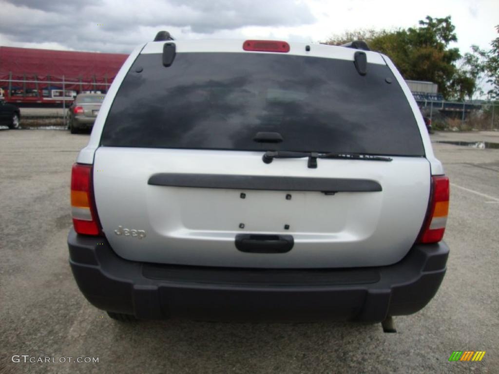 2003 Grand Cherokee Laredo - Bright Silver Metallic / Dark Slate Gray photo #9