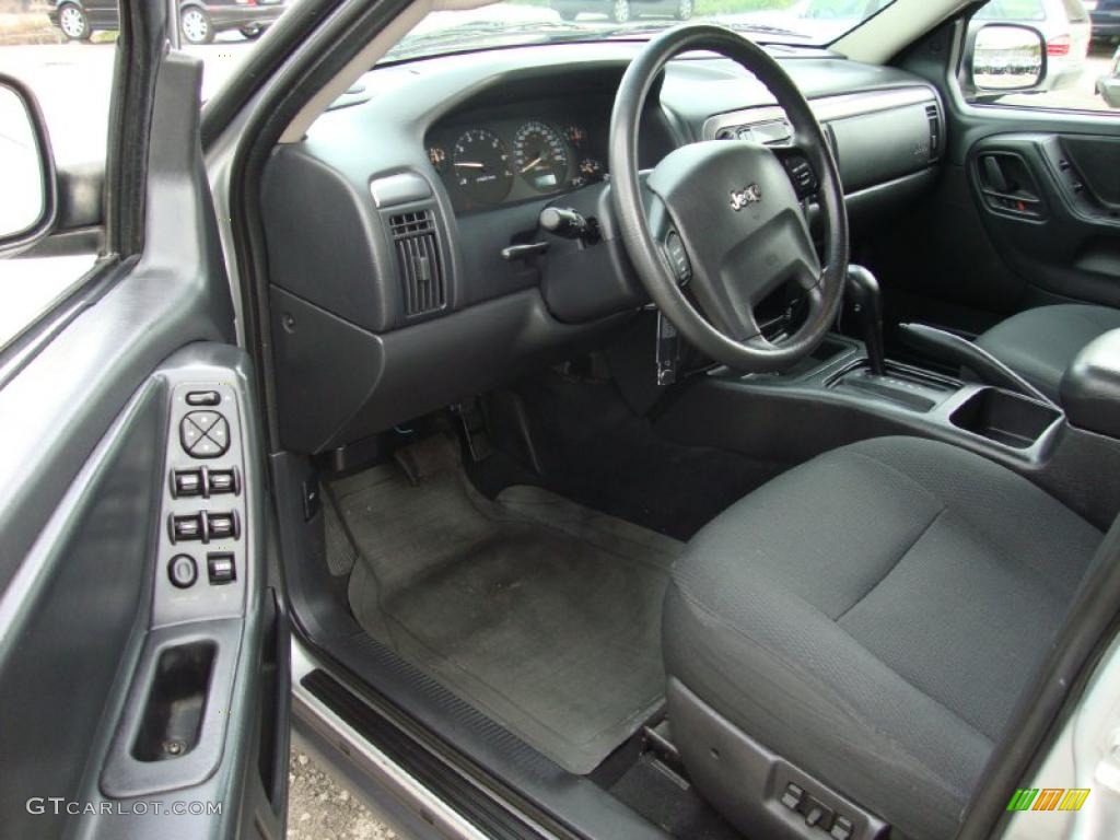 2003 Grand Cherokee Laredo - Bright Silver Metallic / Dark Slate Gray photo #13