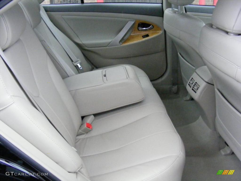 2007 Camry XLE - Black / Ash photo #12