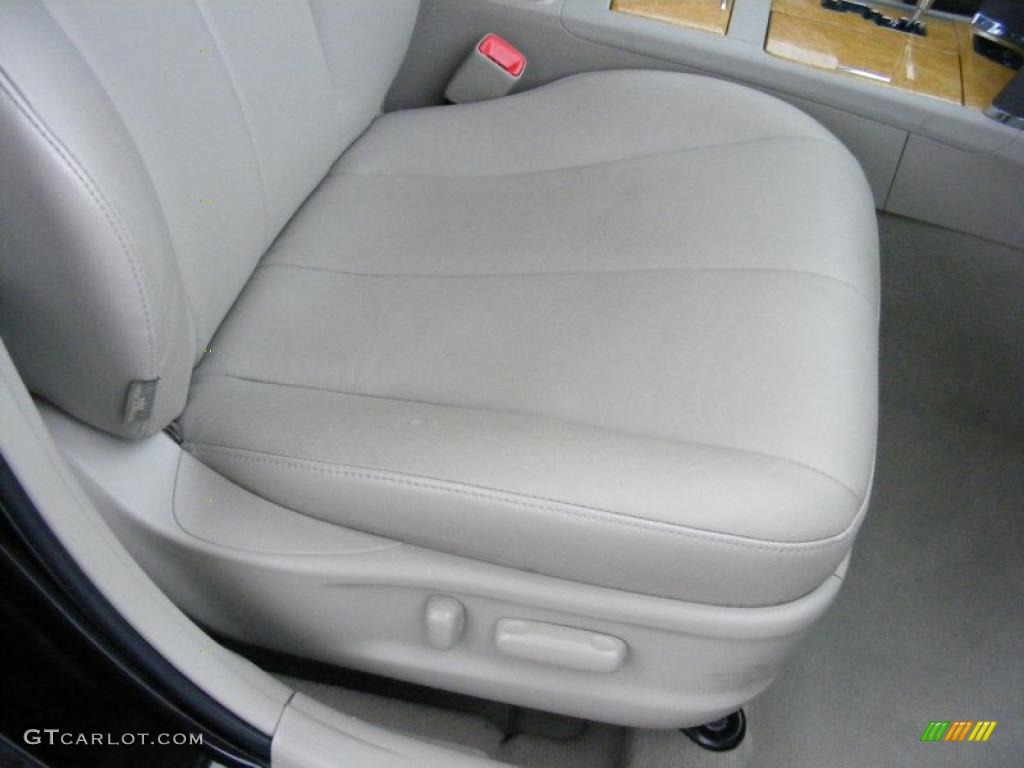 2007 Camry XLE - Black / Ash photo #14