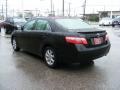 Black - Camry LE Photo No. 5