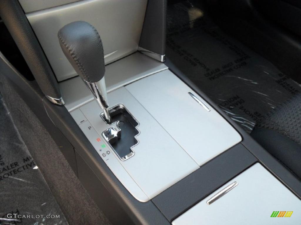 2009 Camry SE V6 - Magnetic Gray Metallic / Charcoal photo #13