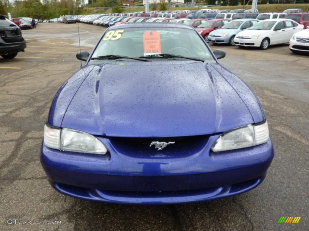 1995 Mustang GT Coupe - Sapphire Blue Metallic / Gray photo #7