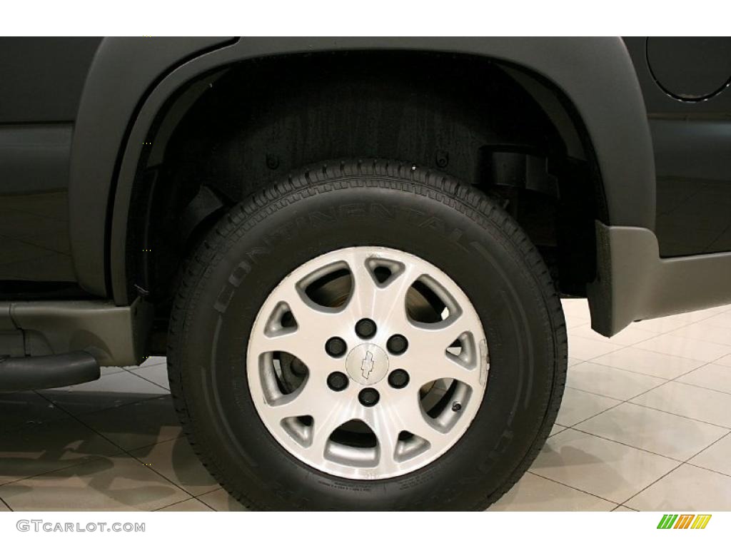 2003 Tahoe Z71 4x4 - Black / Tan/Neutral photo #27