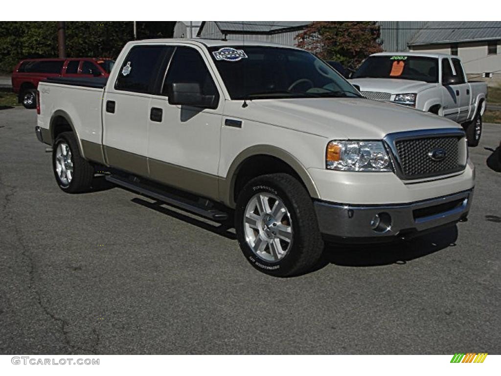 2007 F150 Lariat SuperCrew 4x4 - White Sand Tri-Coat / Tan photo #1