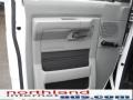 Oxford White - E Series Cutaway E350 Commercial Utility Photo No. 13
